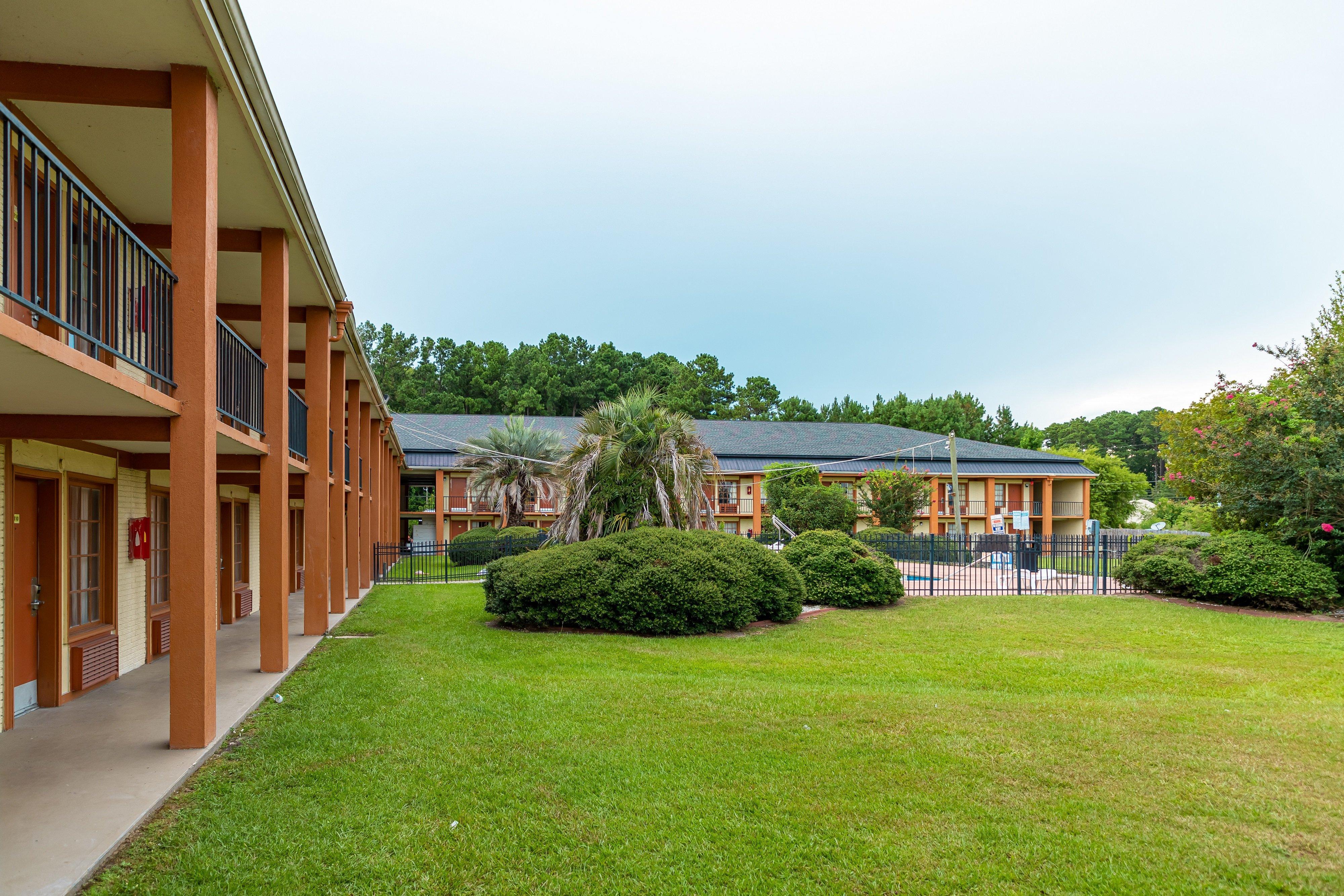Red Roof Inn Savannah - Richmond Hill I-95 Εξωτερικό φωτογραφία